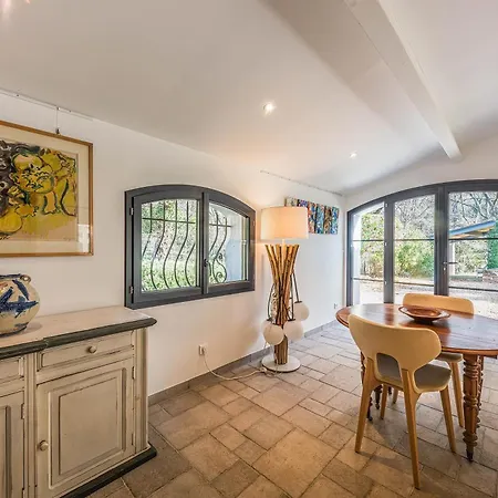 Triptyque - Avec Piscine Et Grand Jardin Holiday home Villecroze