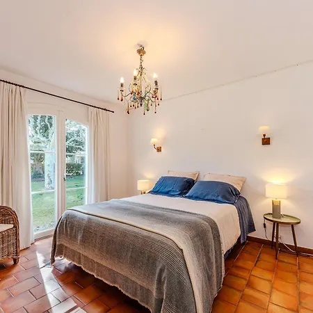 Triptyque - Avec Piscine Et Grand Jardin Holiday home Villecroze