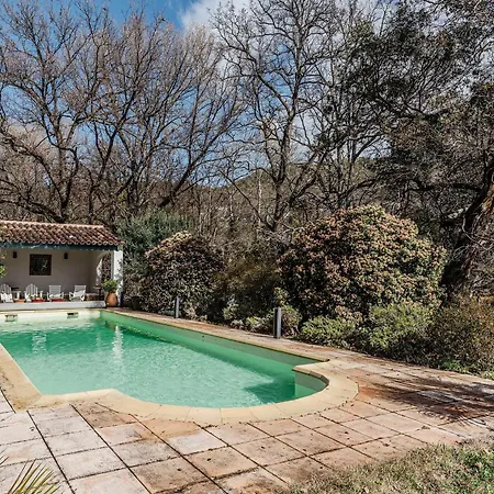 Triptyque - Avec Piscine Et Grand Jardin * Villecroze